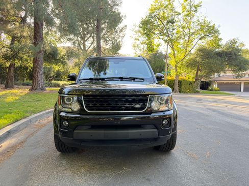 Used 2015 Land Rover LR4 HSE LUX AWD/4WD image 4