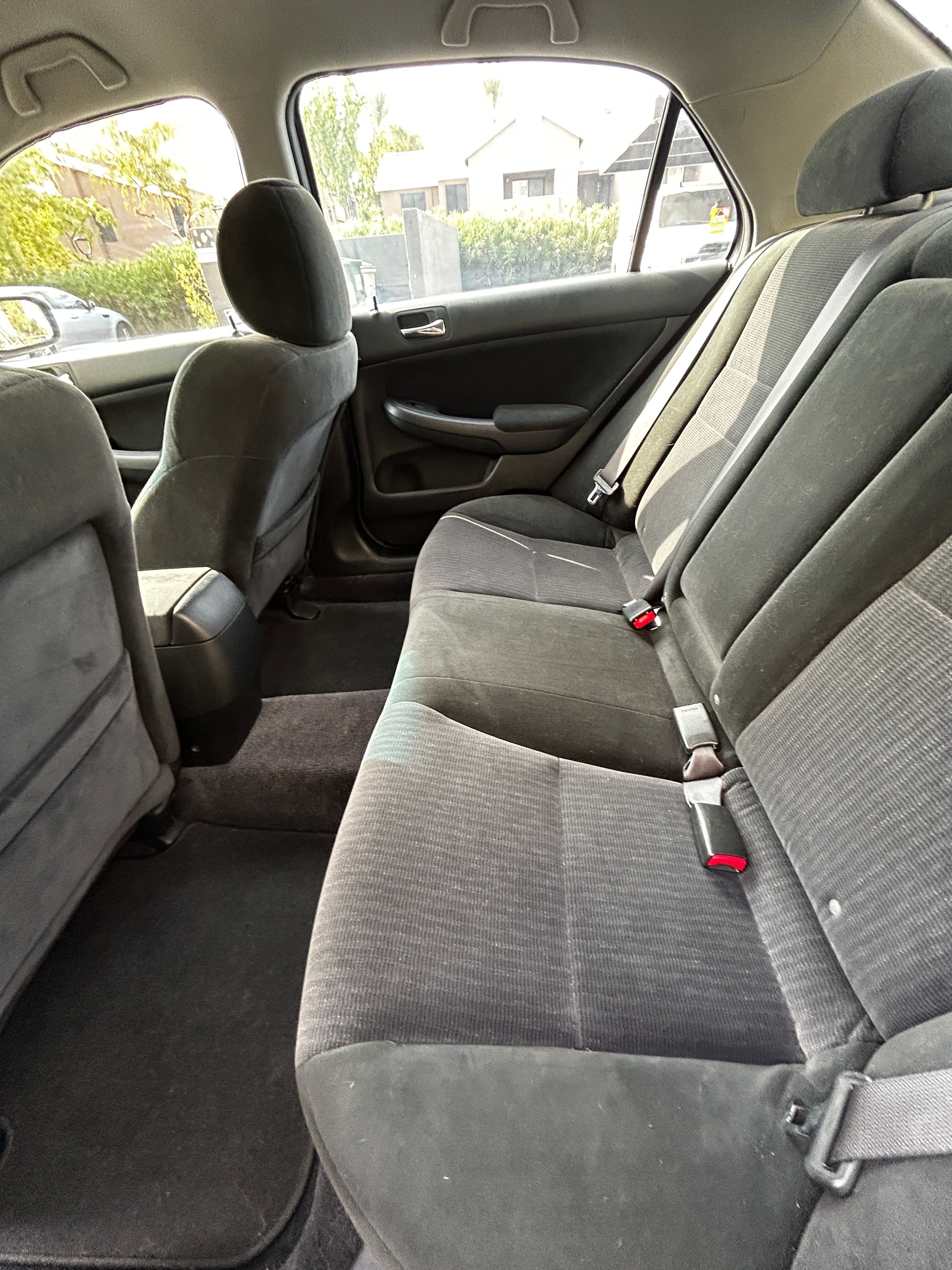 Used 2005 Honda Accord LX image 10