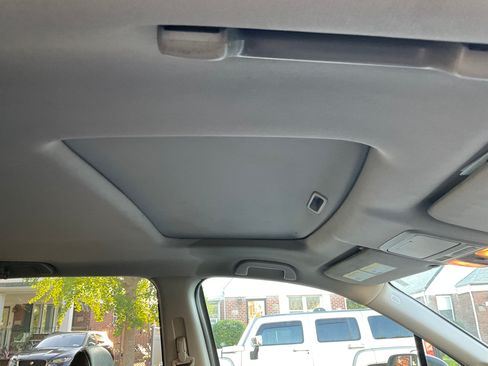Used 2018 Honda Pilot EX-L image 10