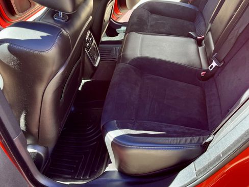 Used 2018 Dodge Charger GT image 23