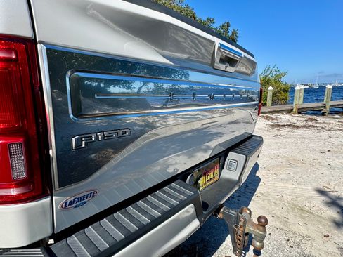 Used 2016 Ford F150 Limited w/ Trailer Tow Package image 11