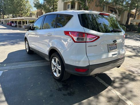 Used 2014 Ford Escape SE image 10