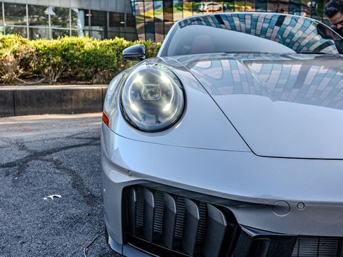 Used 2025 Porsche 911 Targa 4 GTS image 10