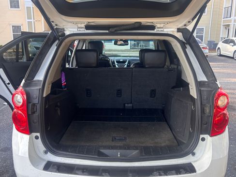 Used 2011 Chevrolet Equinox LT image 8