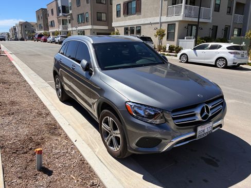 Used 2019 Mercedes-Benz GLC 300 image 8