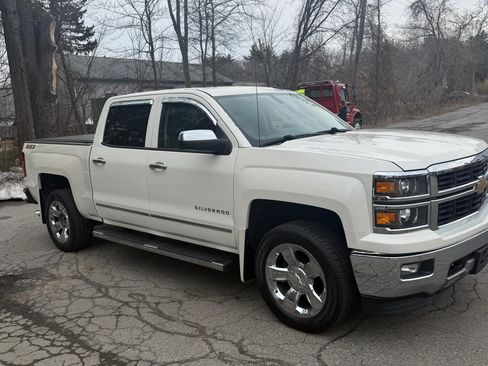 Used 2014 Chevrolet Silverado 1500 LTZ Z71 image 2