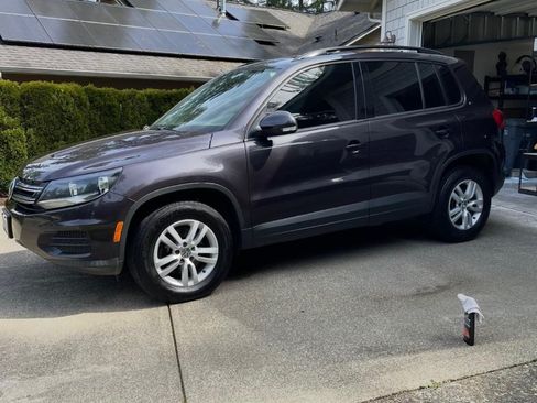 Used 2016 Volkswagen Tiguan S AWD/4WD image 6