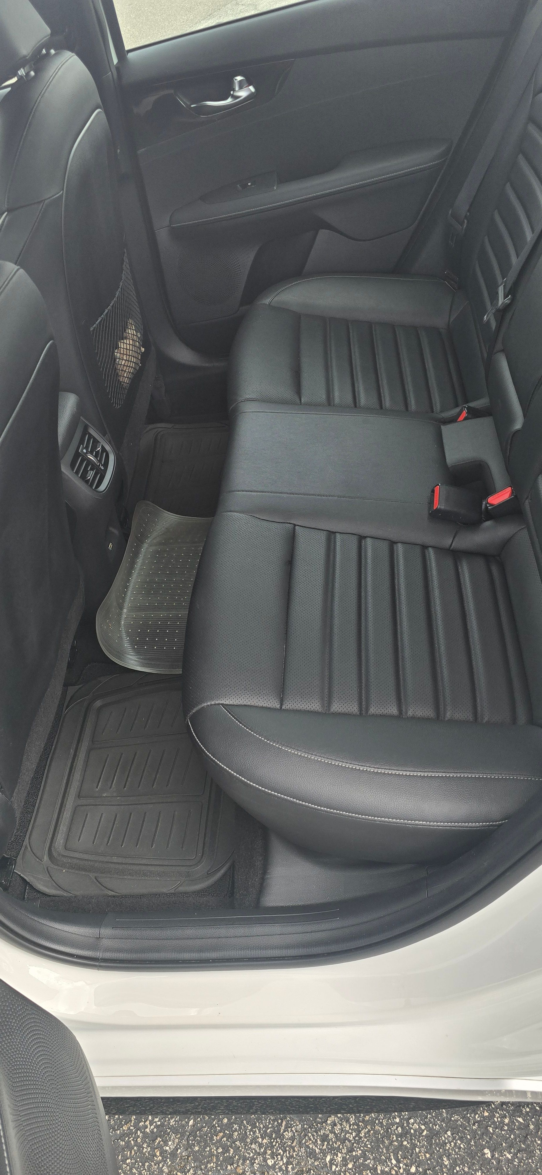 Used 2024 Kia Forte GT-Line w/ GT-Line Premium Package FWD image 15