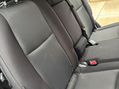 Used 2020 Nissan Pathfinder S AWD/4WD image 6