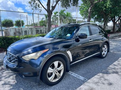 Used 2010 INFINITI FX35 2WD w/ Navigation Pkg