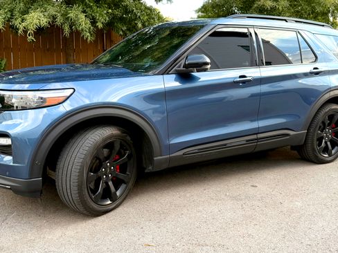 Used 2020 Ford Explorer ST w/ ST Street Pack image 1