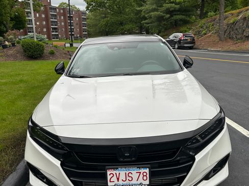 Used 2021 Honda Accord Sport image 5