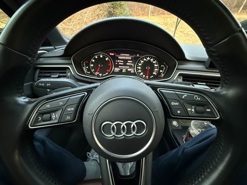 Used 2019 Audi A4 2.0T Premium w/ 18" Wheel Package image 10