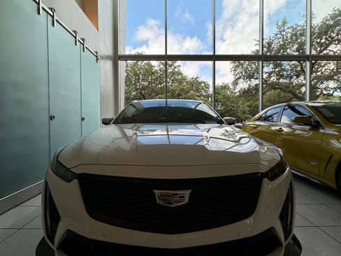 Used 2024 Cadillac CT5 V Blackwing w/ Carbon Fiber Package 1 image 10