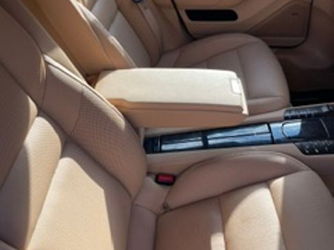 Used 2016 Porsche Panamera image 9