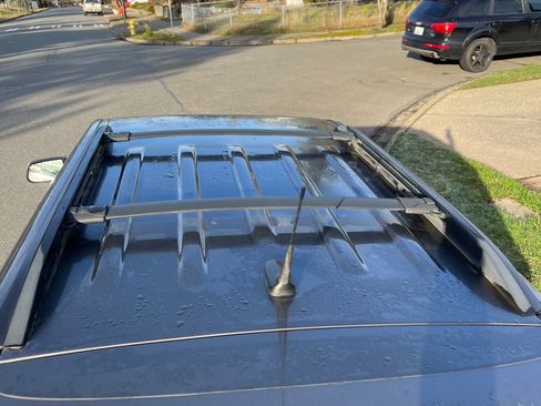 Used 2012 Chevrolet Equinox LT w/ Driver Convenience Package image 16