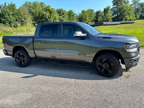 Used 2020 RAM 1500 Big Horn AWD/4WD image 2
