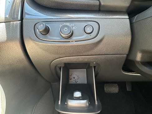 Used 2019 Buick Encore Essence w/ Safety Package II FWD image 12