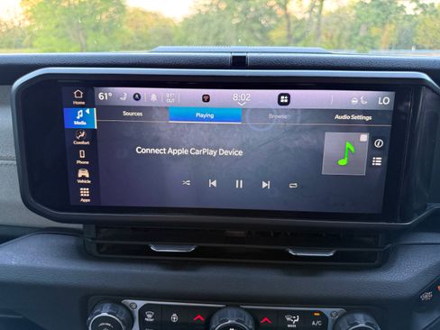 Used 2024 Jeep Wrangler Unlimited Sport w/ Convenience Group AWD/4WD image 16