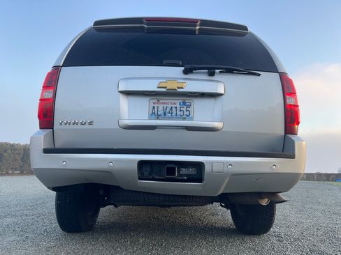 Used 2013 Chevrolet Tahoe LT image 11