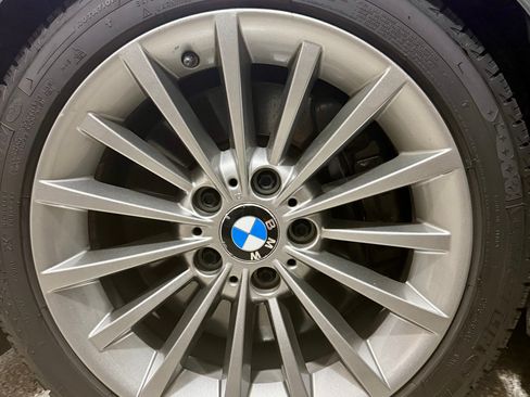 Used 2009 BMW 335i xDrive Sedan image 26