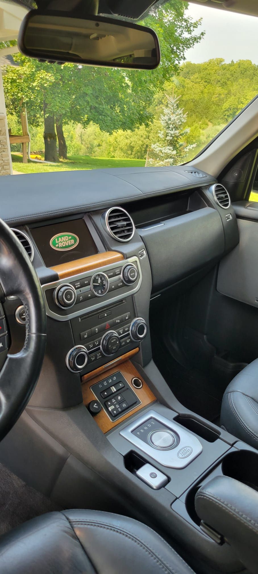 Used 2016 Land Rover LR4 HSE LUX AWD/4WD image 12