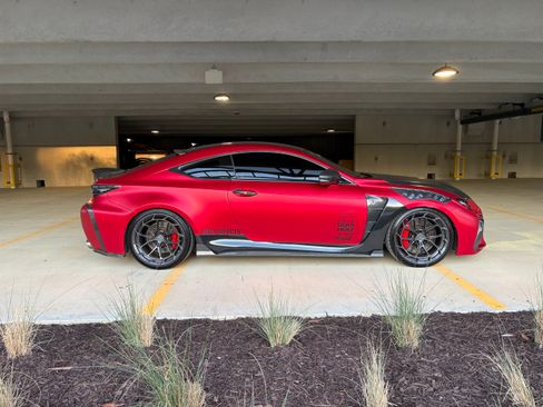 Used 2015 Lexus RC F w/ Performance Package image 5