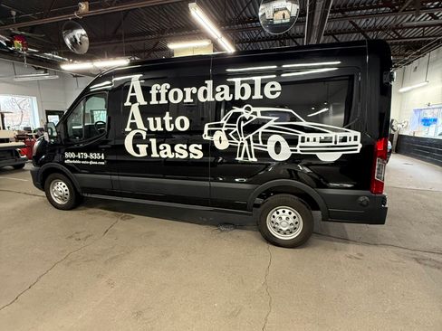 Used 2020 Ford Transit 250 Medium Roof AWD w/ Load Area Protection Package image 1