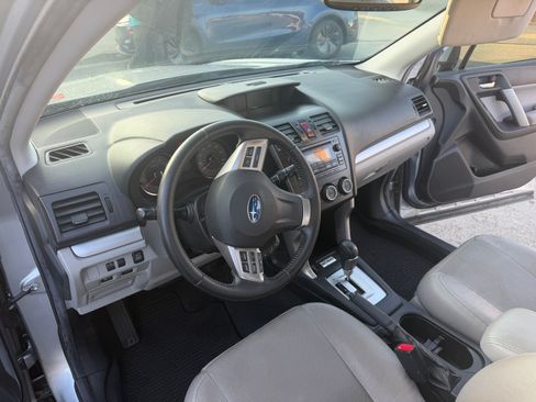 Used 2014 Subaru Forester 2.5i Limited w/ Popular Package #2 image 11