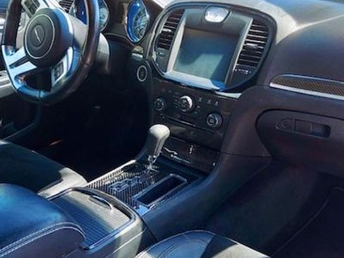 Used 2013 Chrysler 300 SRT8 RWD image 5