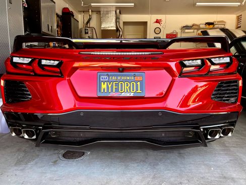 Used 2021 Chevrolet Corvette Stingray Coupe 2D w/ Z51 Performance Package image 14