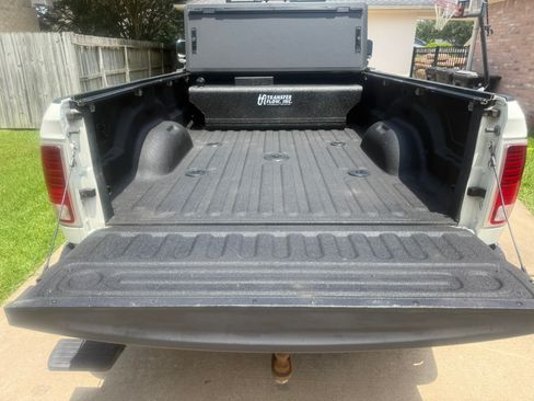 Used 2018 RAM 3500 Laramie AWD/4WD image 23