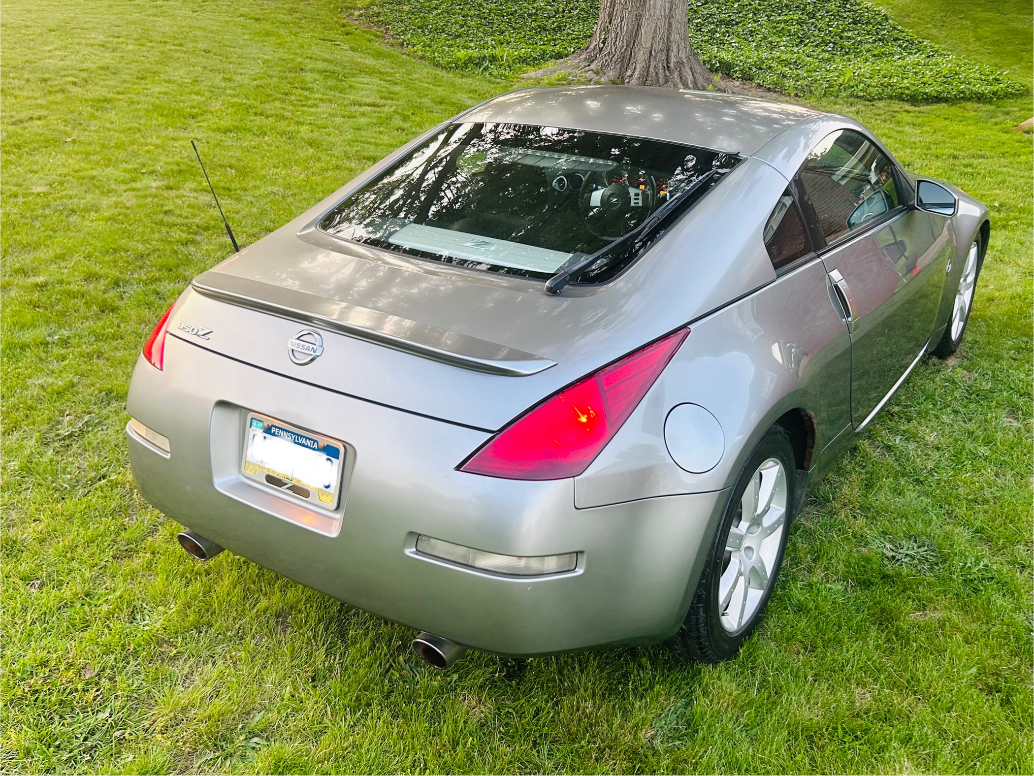 Used 2003 Nissan 350Z Enthusiast w/ Aerodynamics Pkg RWD image 2