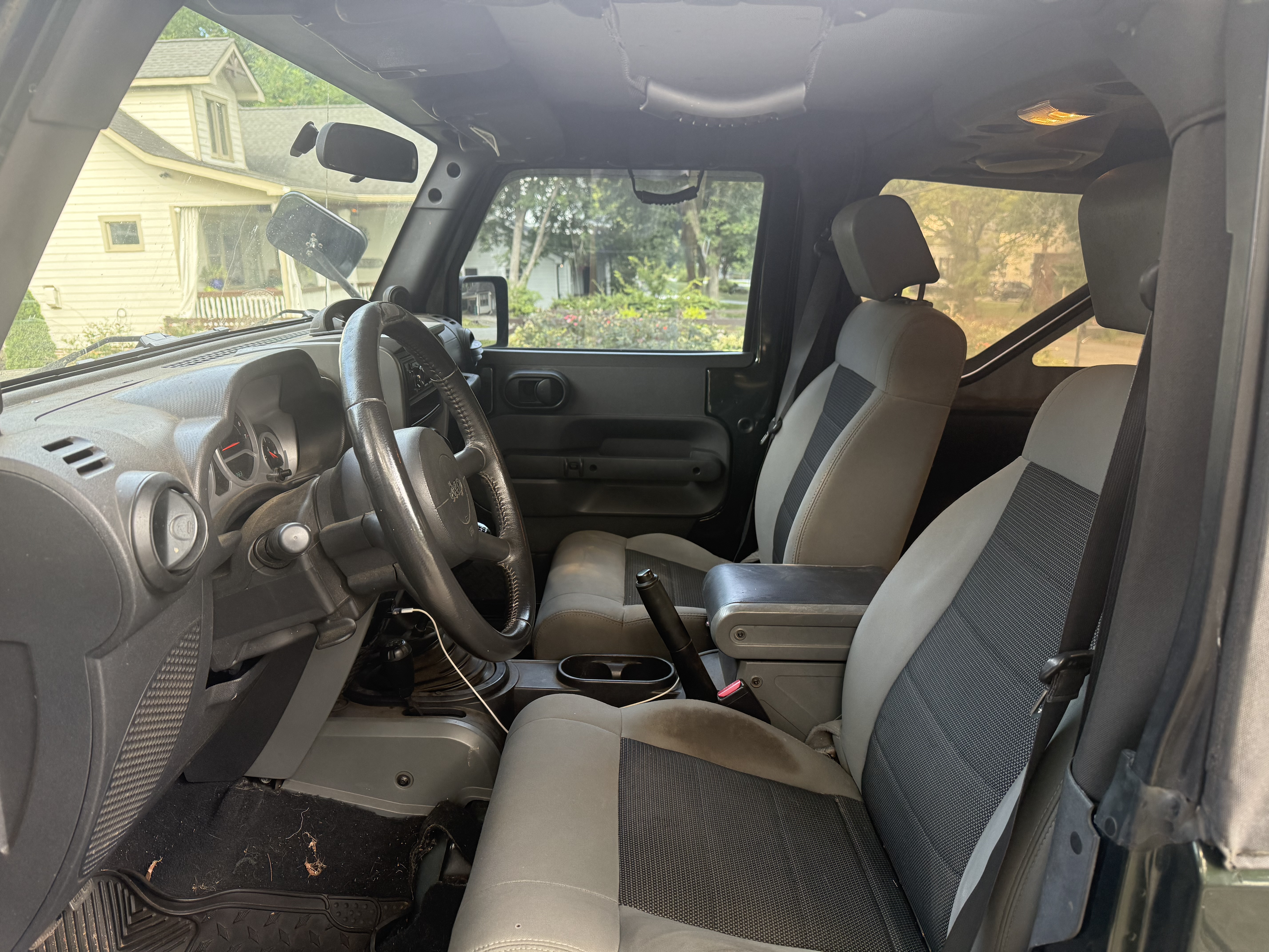 Used 2010 Jeep Wrangler Sport AWD/4WD image 9