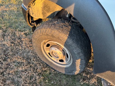 Used 2014 Ford F250 XL image 12