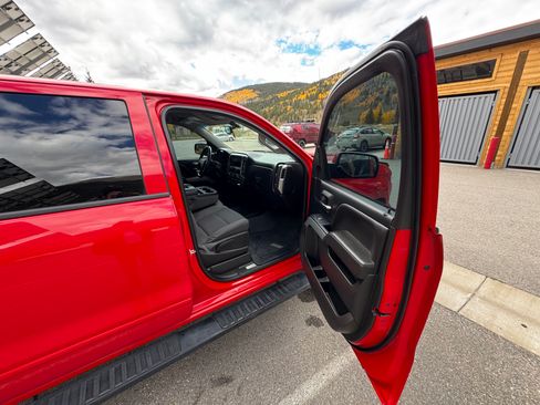 Used 2017 Chevrolet Silverado 1500 LT w/ All Star Edition AWD/4WD image 10