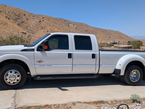Used 2016 Ford F350 XL w/ Power Equipment Group RWD image 1
