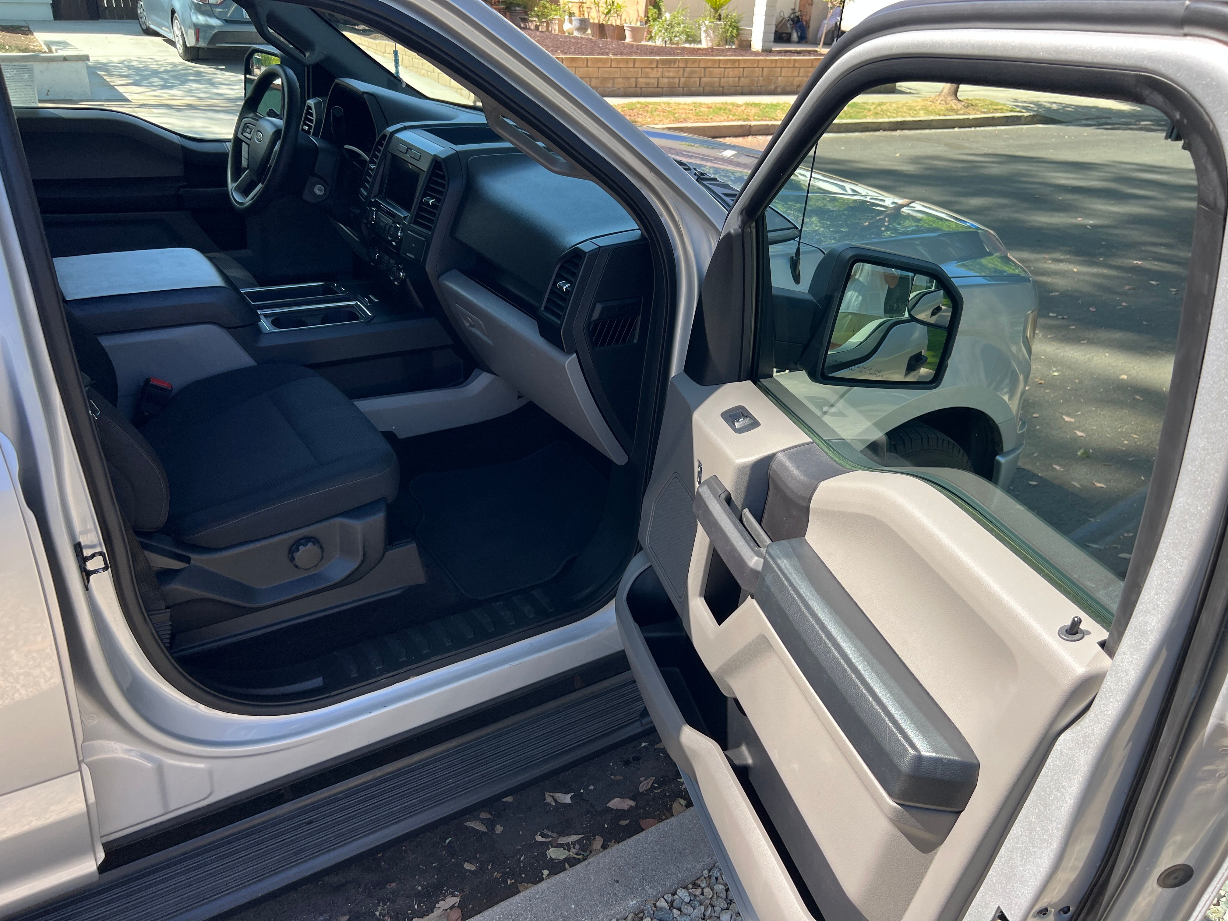 Used 2018 Ford F150 XL w/ Equipment Group 101A Mid RWD image 16