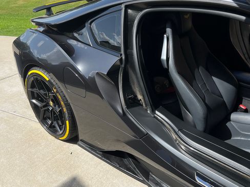 Used 2019 BMW i8 Coupe 2D image 10