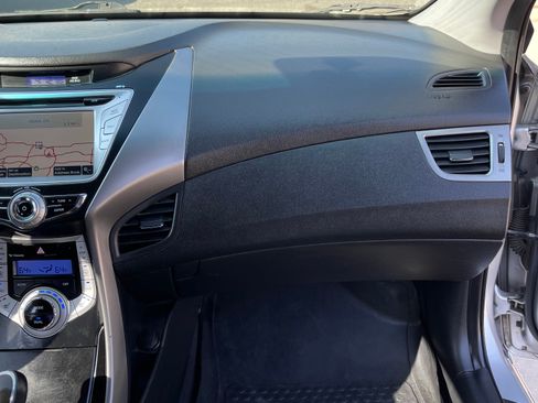 Used 2013 Hyundai Elantra Limited w/ Technology Pkg image 15