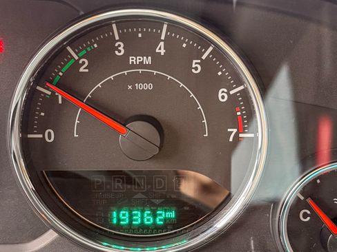 Used 2015 Jeep Wrangler Unlimited Sport image 5