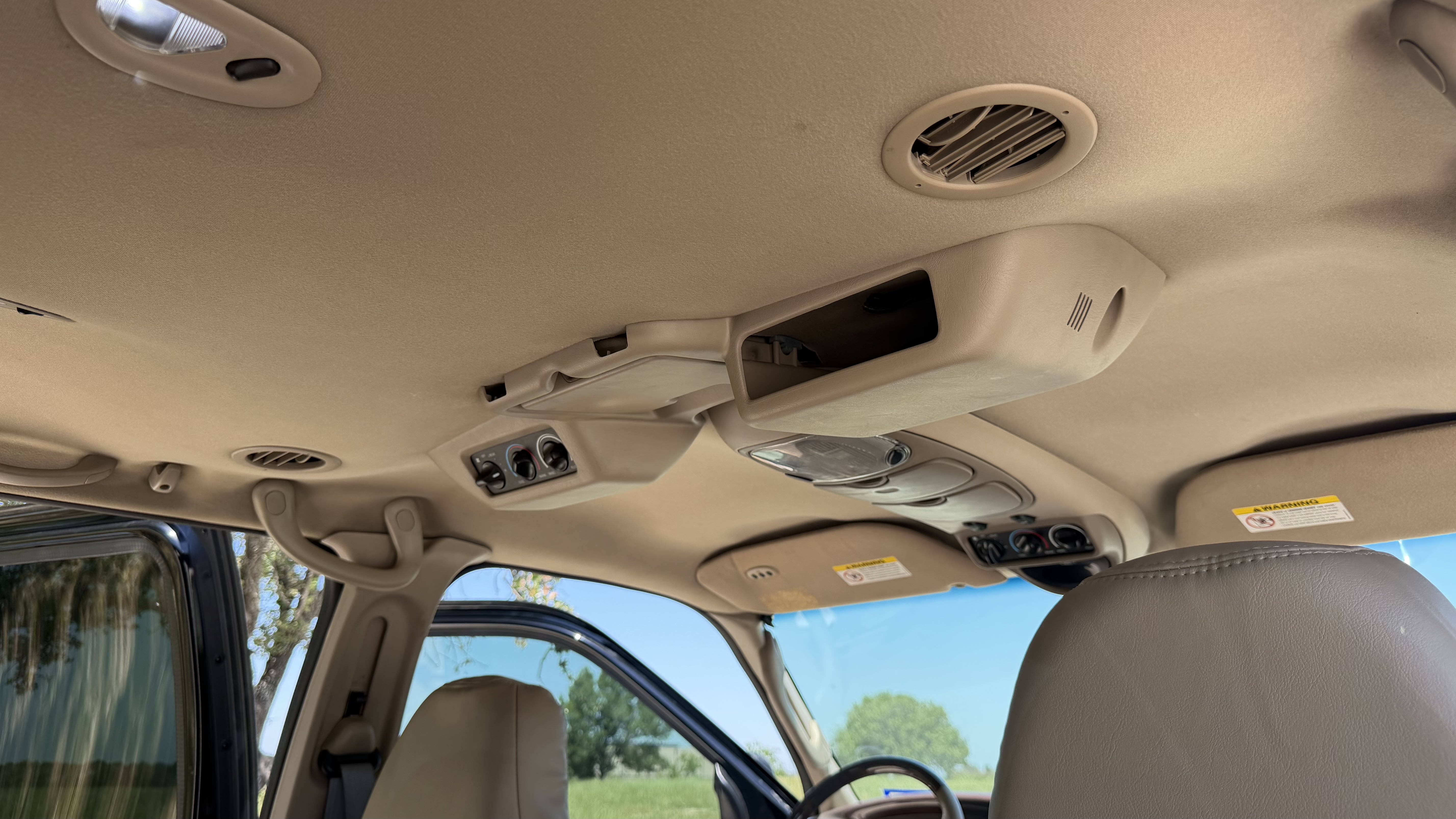 Used 2004 Ford Excursion Limited AWD/4WD image 20