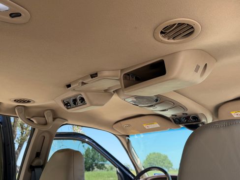 Used 2004 Ford Excursion Limited AWD/4WD image 20