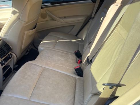 Used 2012 BMW X5 xDrive35i image 6