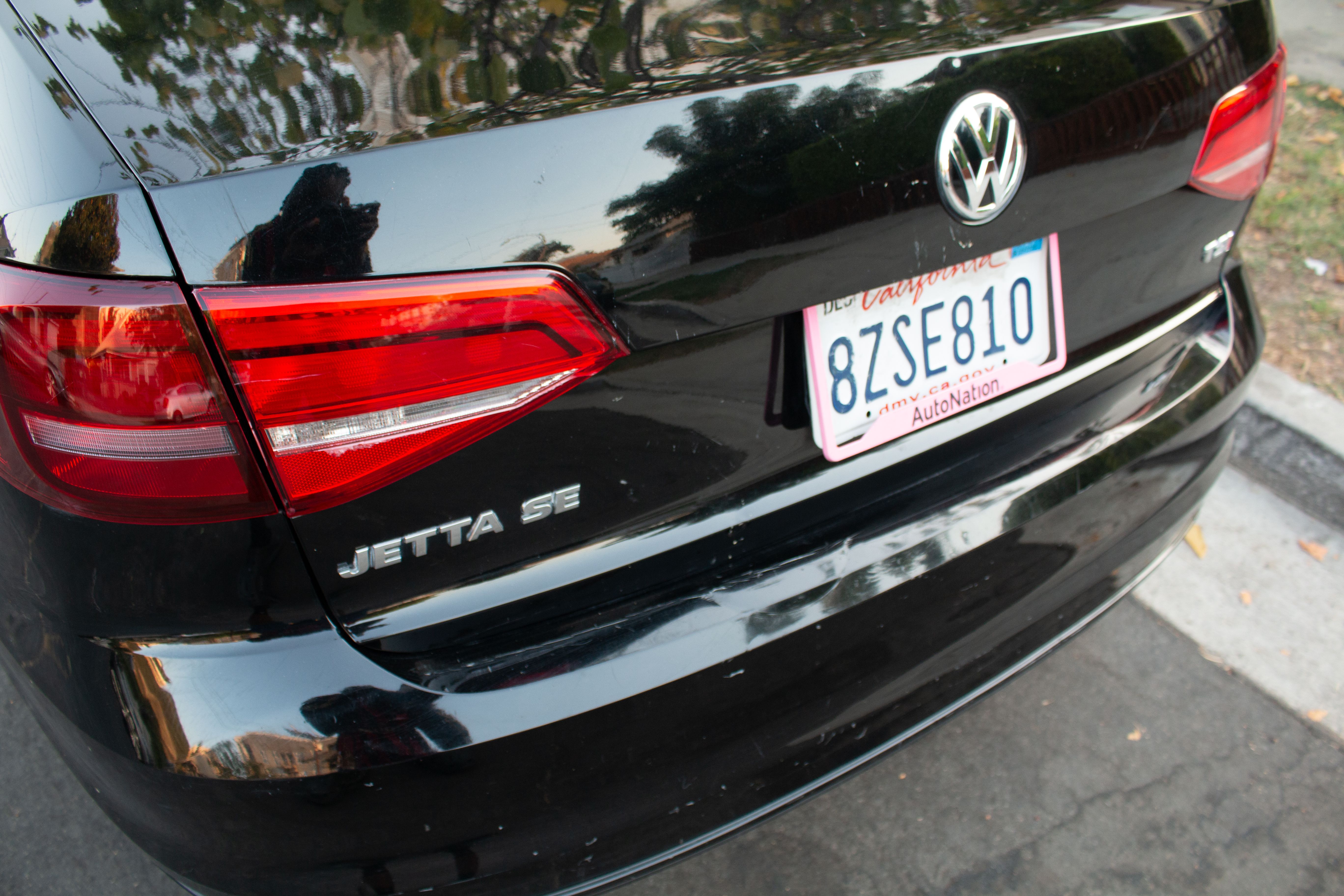 Used 2015 Volkswagen Jetta SE FWD image 4
