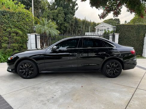 Used 2021 Audi A4 2.0T Premium w/ Convenience Package image 9