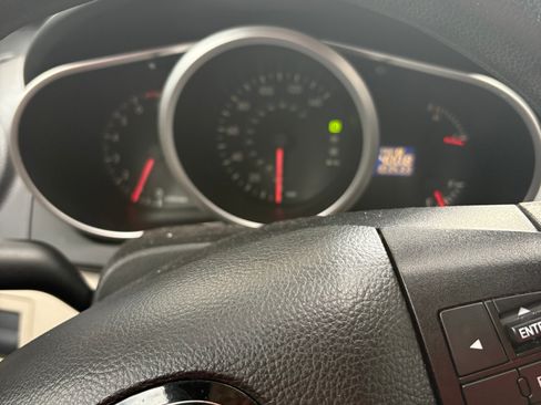 Used 2011 MAZDA CX-7 i SV FWD image 4