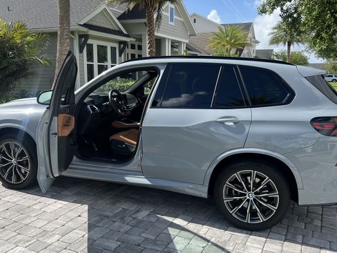Used 2026 BMW X5 xDrive40i AWD/4WD image 13