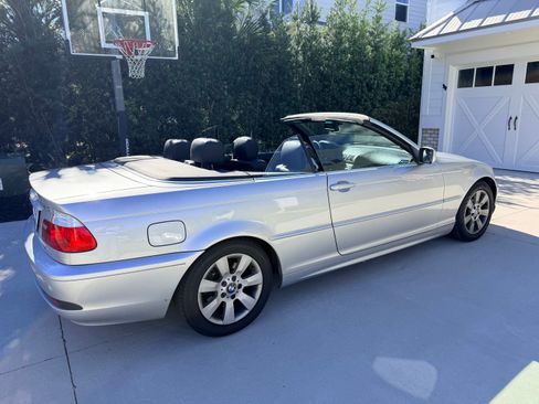 Used 2006 BMW 325Ci Convertible image 6