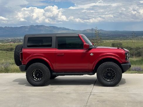 Used 2021 Ford Bronco Outer Banks image 5